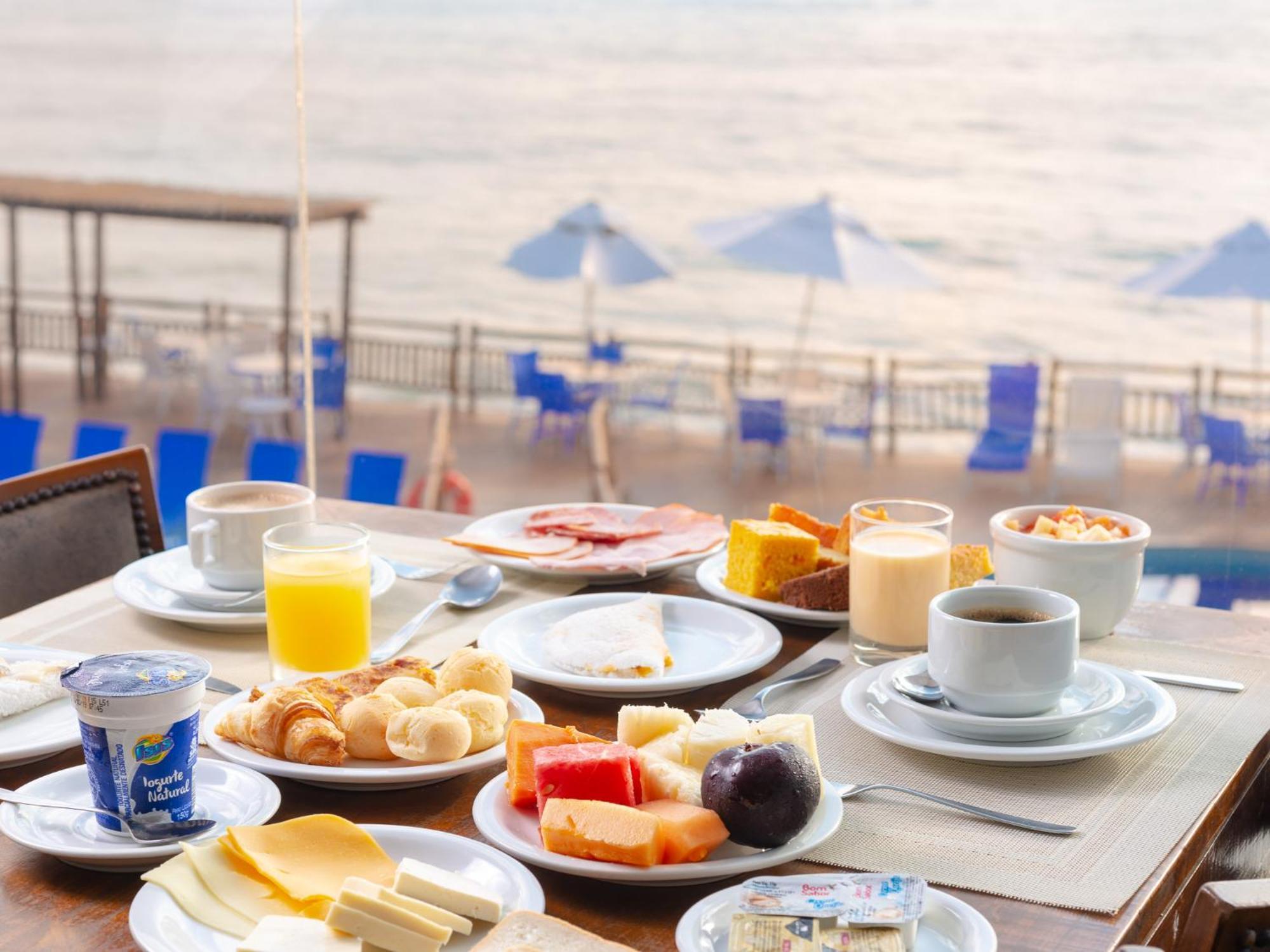 Ocean Palace All Inclusive Premium Natal Eksteriør billede A typical continental breakfast
